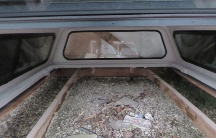 2020-2026 GMC Sierra 2500/3500 6'9 New Black Leer 100S Truck cap 4 2020-2026 GMC Sierra 2500/3500 6'9 New Black Leer 100S Truck cap - Image 4