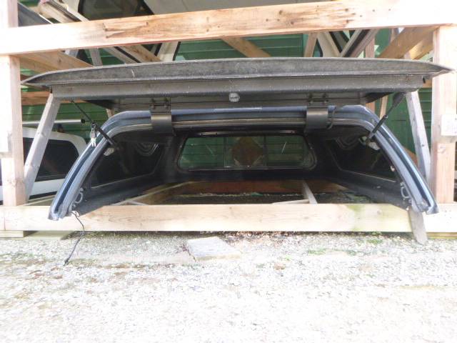 2020 - 2026 GMC Sierra 6'9 2500/3500 GJI Dark Shadow ARE Truck Cap 4 2020 - 2026 GMC Sierra 6'9 2500/3500 GJI Dark Shadow ARE Truck Cap - Image 4