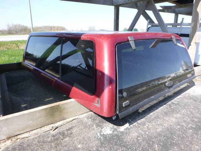 2004 - 2012 Chevrolet Colorado or GMC Canyon 6'2 Cherry Red Leer 100XL Truck Cap - Image 3