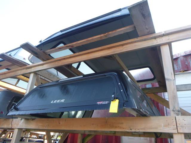 2019 - 2026 GMC Sierra 5'8 1500 GBA Black Leer 100R Truck Cap - Image 3