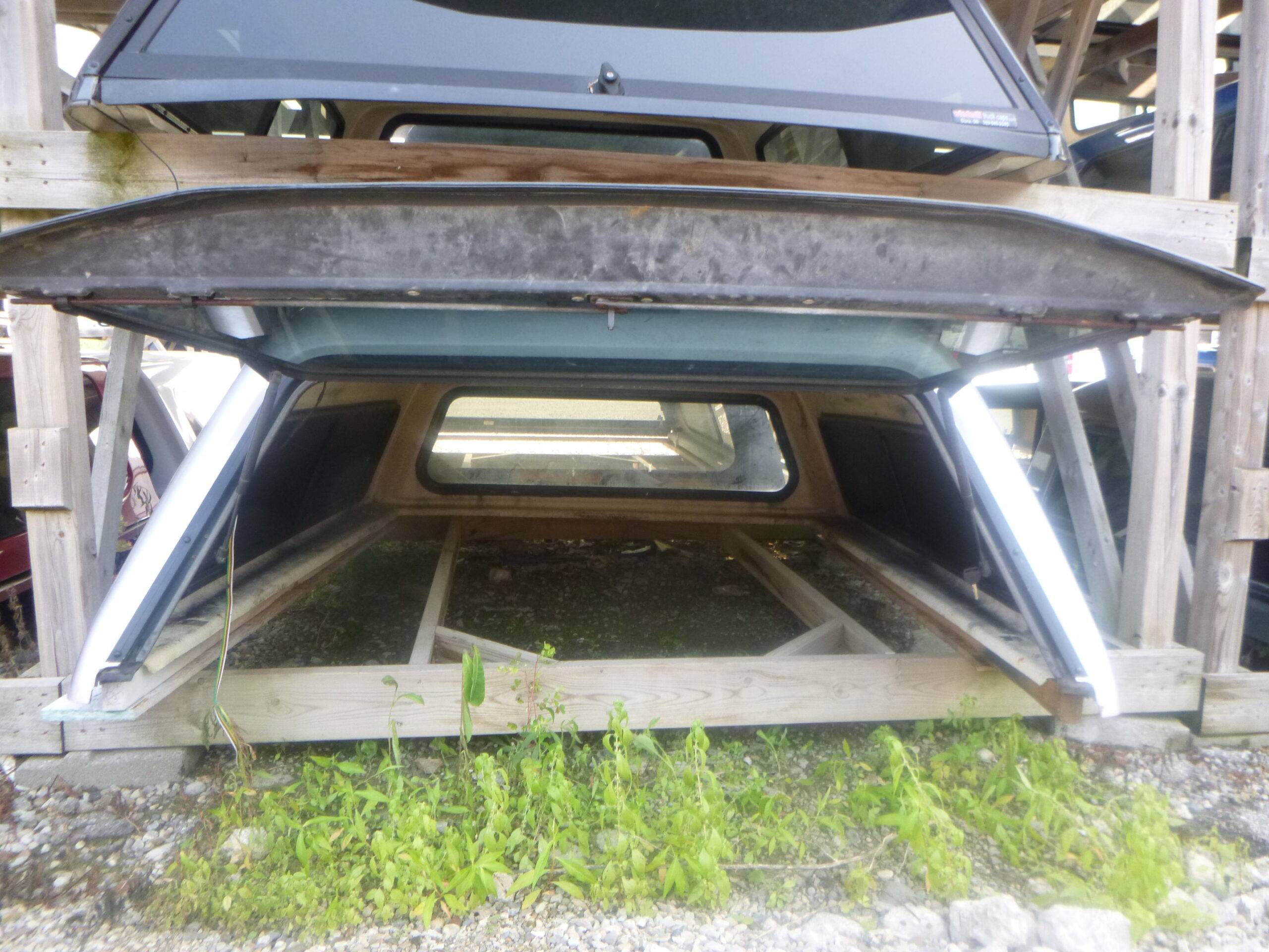 2015 - 2020 Ford F150 6'6 UX Ignot Silver Metallic Fibrobec Truck Cap 6 2015 - 2020 Ford F150 6'6 UX Ignot Silver Metallic Fibrobec Truck Cap - Image 6