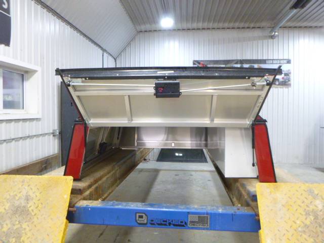 2016 - 2023 Toyota Tacoma 5'2 Red ARE Contractor Truck Cap 4 2016 - 2023 Toyota Tacoma 5'2 Red ARE Contractor Truck Cap - Image 4