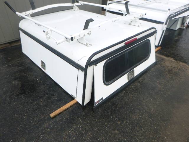 2016 - 2023 Toyota Tacoma 6'2 ARE White Contractor Truck Cap 3 2016 - 2023 Toyota Tacoma 6'2 ARE White Contractor Truck Cap - Image 3