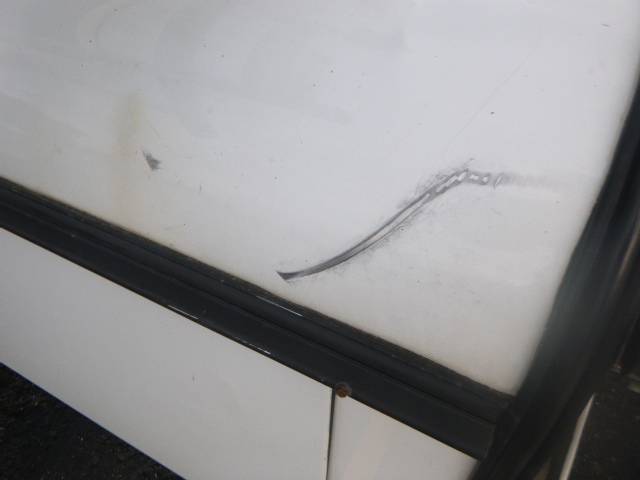 2016 - 2023 Toyota Tacoma 6'2 ARE White Contractor Truck Cap 7 2016 - 2023 Toyota Tacoma 6'2 ARE White Contractor Truck Cap - Image 7