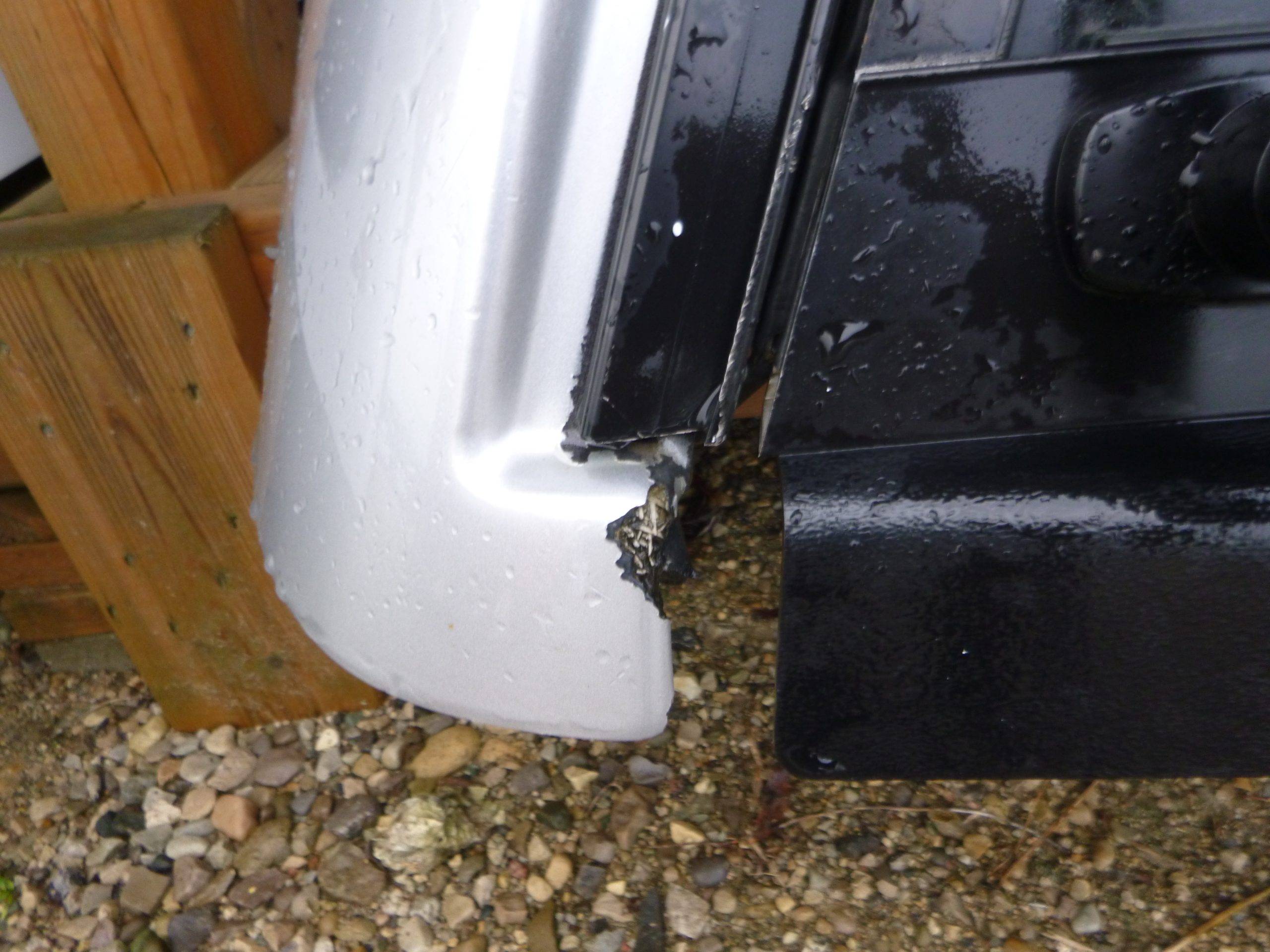 2014 - 2018 GMC Sierra or Chevrolet Silverado 5'8 Silver Raider Truck Cap - Image 5