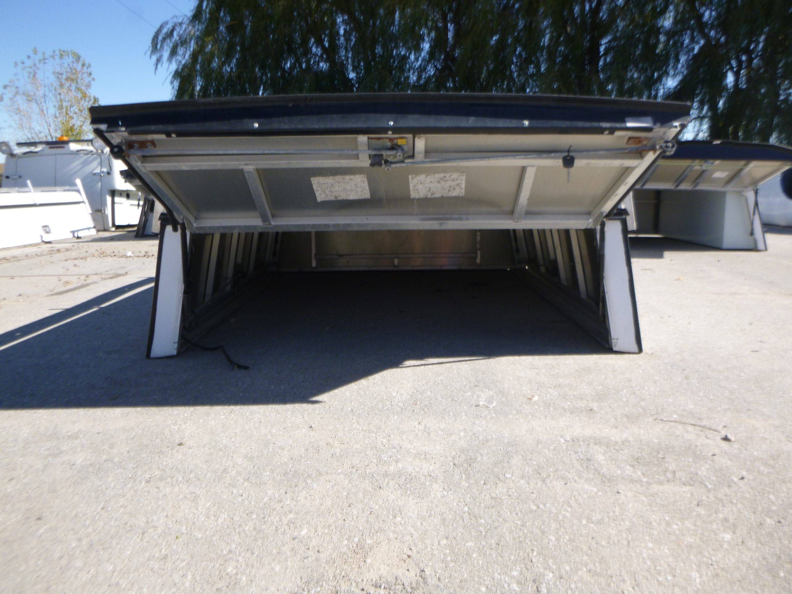 2015 - 2022 Chevrolet Colorado or GMC Canyon 6'2 White ARE Contractor Truck Cap 4 2015 - 2022 Chevrolet Colorado or GMC Canyon 6'2 White ARE Contractor Truck Cap - Image 4