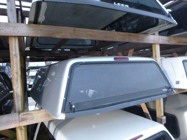 2015 - 2020 Ford F150 6'6 Silver Truck Cap 3 2015 - 2020 Ford F150 6'6 Silver Truck Cap - Image 3