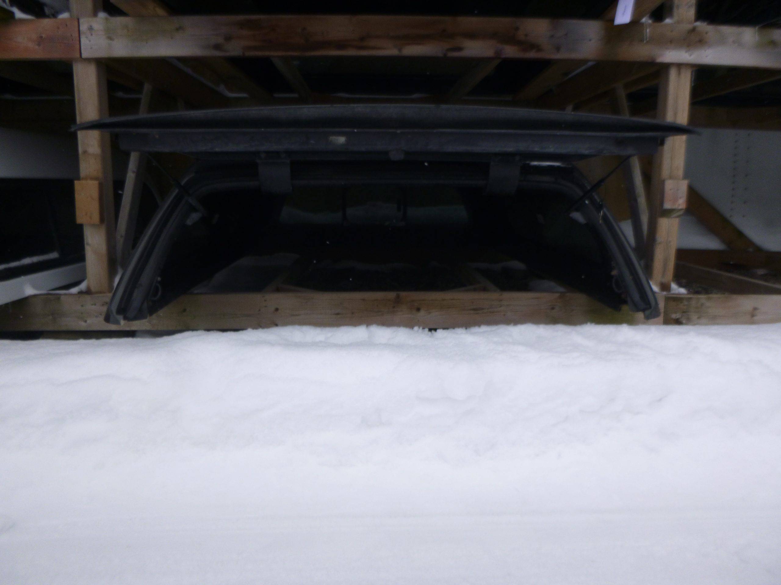 2020 - 2026 GMC Sierra or Chevrolet Silverado HD 2500/3500 6'9 Brown ARE Truck Cap 4 2020 - 2026 GMC Sierra or Chevrolet Silverado HD 2500/3500 6'9 Brown ARE Truck Cap - Image 4