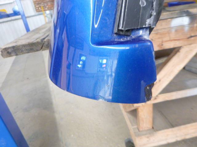 2009 - 2014 Ford F150 5'6 SZ Blue Flame Leer100R Truck Cap 8 2009 - 2014 Ford F150 5'6 SZ Blue Flame Leer100R Truck Cap - Image 8