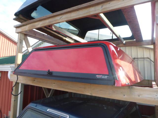 2019 - 2026 Chevrolet Silverado 1500 5'8 G7C Pull Me Over Red ARE Truck Cap 3 2019 - 2026 Chevrolet Silverado 1500 5'8 G7C Pull Me Over Red ARE Truck Cap - Image 3