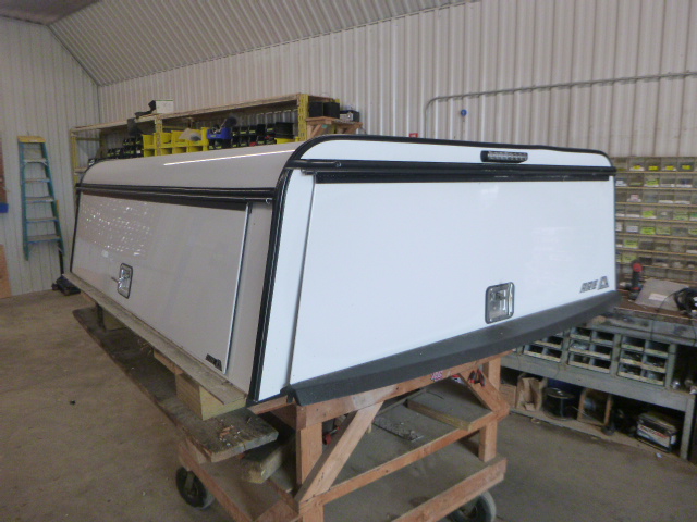 2019 - 2026 GMC Sierra or Chevrolet Silverado 1500 6'6 White ARE Contractor Truck Cap 3 2019 - 2026 GMC Sierra or Chevrolet Silverado 1500 6'6 White ARE Contractor Truck Cap - Image 3