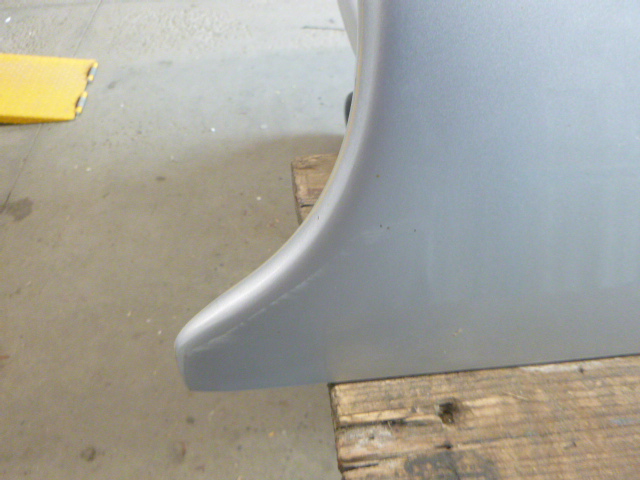 2009 - 2014 Ford F150 5'6 UX Ignot Silver Raider Truck Cap 7 2009 - 2014 Ford F150 5'6 UX Ignot Silver Raider Truck Cap - Image 7