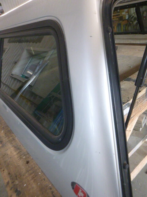 2009 - 2014 Ford F150 5'6 UX Ignot Silver Raider Truck Cap 8 2009 - 2014 Ford F150 5'6 UX Ignot Silver Raider Truck Cap - Image 8