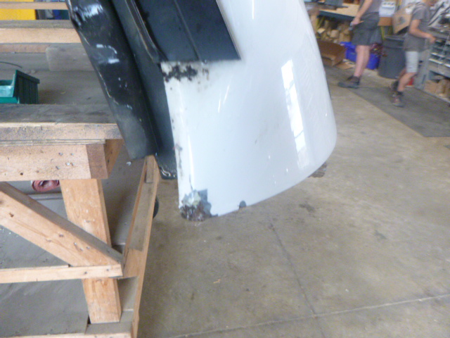 2020 - 2026 GMC Sierra 6'9 HD 2500/3500 50 Summit White Contour III Truck Cap 8 2020 - 2026 GMC Sierra 6'9 HD 2500/3500 50 Summit White Contour III Truck Cap - Image 8