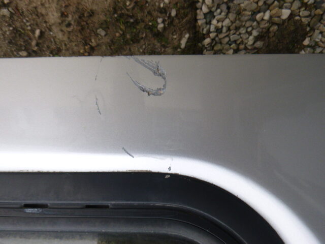 2014 - 2018 GMC Sierra or Chevrolet Silverado 6'6 GAN Silver Leer Legend Truck Cap - Image 5