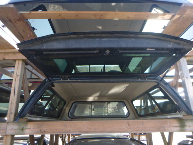 2015 - 2020 Ford F150 6'6 Lithium Grey Leer100XL Truck Cap 4 2015 - 2020 Ford F150 6'6 Lithium Grey Leer100XL Truck Cap - Image 4