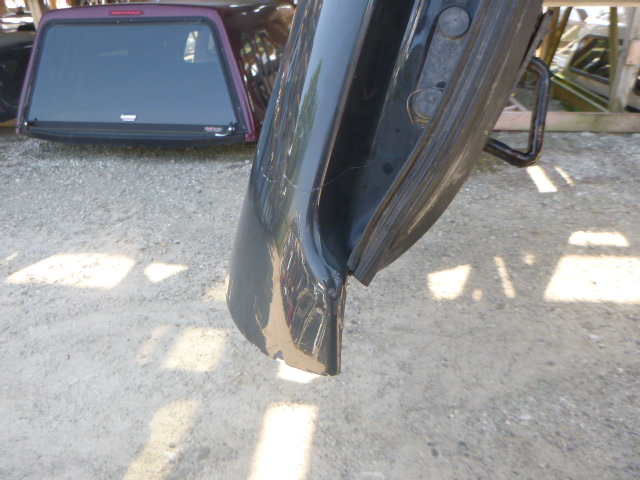 2015 - 2020 Ford F150 6'6 Lithium Grey Leer100XL Truck Cap 5 2015 - 2020 Ford F150 6'6 Lithium Grey Leer100XL Truck Cap - Image 5