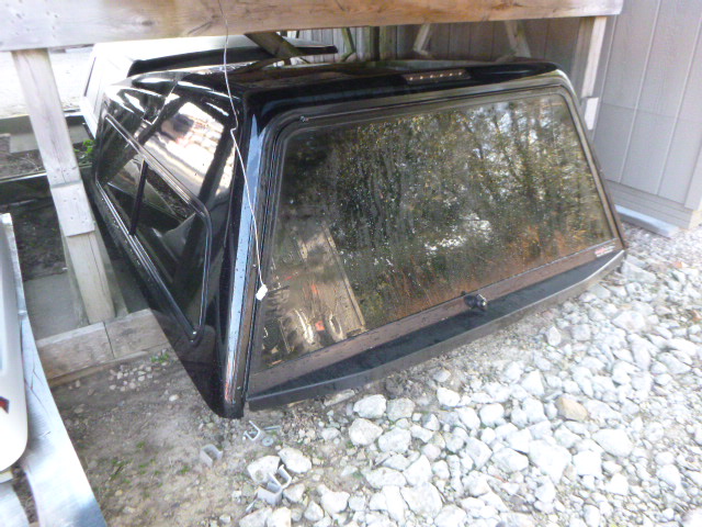 2015 - 2020 Ford F150 6'6 E2 Magma Red Fibrobec High Rise Truck Cap 3 2015 - 2020 Ford F150 6'6 E2 Magma Red Fibrobec High Rise Truck Cap - Image 3