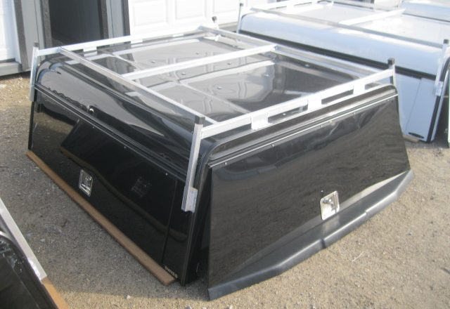 2023 - 2026 Ford Superduty F250/350/450 6'9 New Black Swiss Contractor Truck Cap 3 2023 - 2026 Ford Superduty F250/350/450 6'9 New Black Swiss Contractor Truck Cap - Image 3