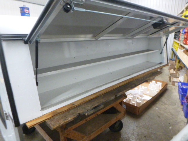 2019 - 2026 Chevrolet Silverado or GMC Sierra 1500 8' White ARE Contractor Truck Cap 4 2019 - 2026 Chevrolet Silverado or GMC Sierra 1500 8' White ARE Contractor Truck Cap - Image 4