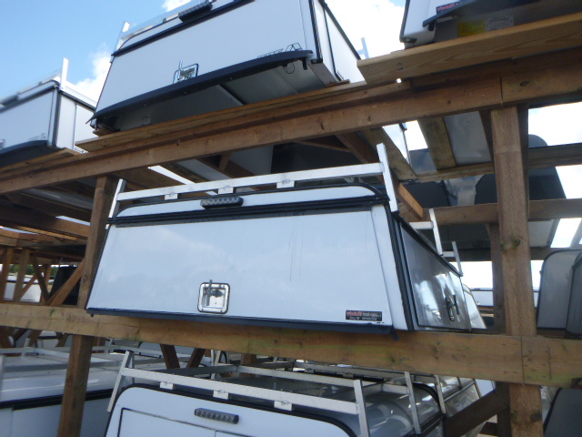 2015 - 2022 Chevrolet Colorado or GMC Canyon 6'2 White ARE Contractor Truck Cap 3 2015 - 2022 Chevrolet Colorado or GMC Canyon 6'2 White ARE Contractor Truck Cap - Image 3