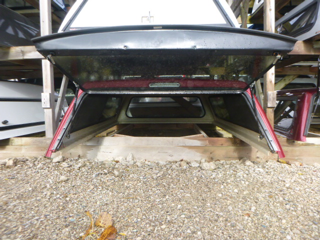 Dodge Ram 8' PRH Blaze Red Raider Truck Cap 4 Dodge Ram 8' PRH Blaze Red Raider Truck Cap - Image 4