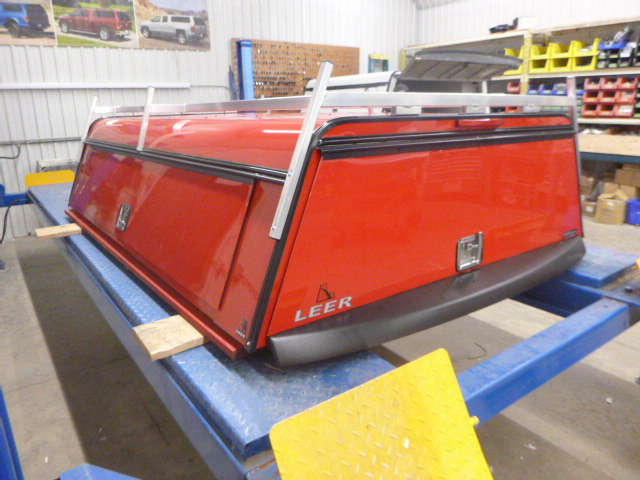 2019 - 2026 GMC Sierra or Chevrolet Silverado 8' G7C Pull Me Over Red Leer Contractor Truck Cap 3 2019 - 2026 GMC Sierra or Chevrolet Silverado 8' G7C Pull Me Over Red Leer Contractor Truck Cap - Image 3