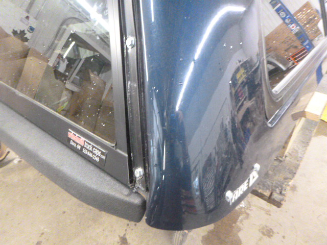 2020 - 2026 Chevrolet Silverado HD 2500/3500 8' 619D GAO Some Kinda Blue ARE Truck Cap 8 2020 - 2026 Chevrolet Silverado HD 2500/3500 8' 619D GAO Some Kinda Blue ARE Truck Cap - Image 8