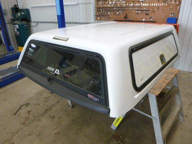 2019 - 2026 Chevrolet Silverado 1500 6'6 GAZ 50 Summit White CX Series ARE Truck Cap 3 2019 - 2026 Chevrolet Silverado 1500 6'6 GAZ 50 Summit White CX Series ARE Truck Cap - Image 3