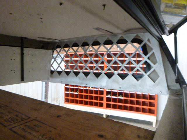 2019 - 2026 Chevrolet Silverado 1500 6'6 GAZ 50 Summit White CX Series ARE Truck Cap 8 2019 - 2026 Chevrolet Silverado 1500 6'6 GAZ 50 Summit White CX Series ARE Truck Cap - Image 8