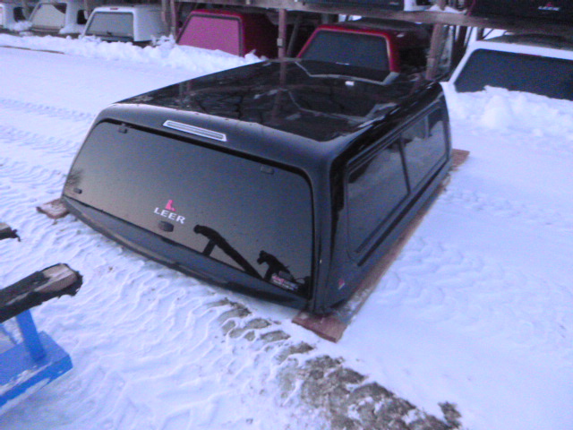 2019 - 2026 Dodge Ram 6'4 New Body Style PXJ Diamond Black Leer100XR Truck Cap 3 2019 - 2026 Dodge Ram 6'4 New Body Style PXJ Diamond Black Leer100XR Truck Cap - Image 3