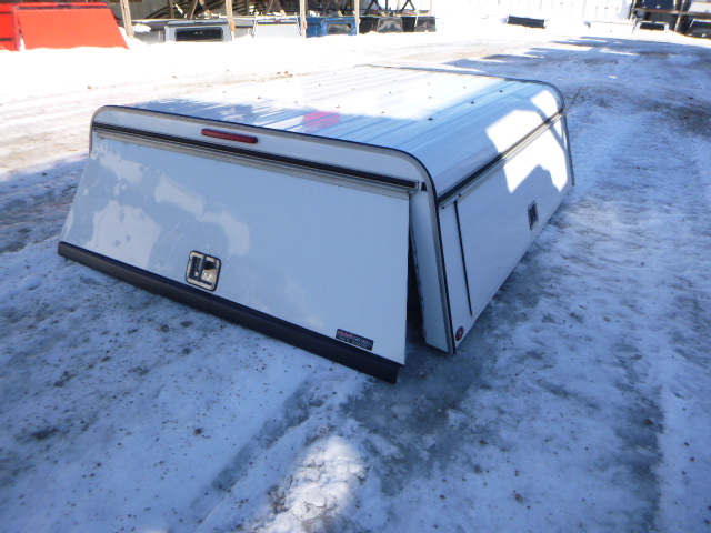 2009 - 2014 Ford F150 6'6 White Raider Contractor Truck Cap 3 2009 - 2014 Ford F150 6'6 White Raider Contractor Truck Cap - Image 3