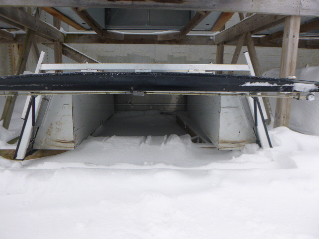 2015 - 2020 Ford F150 6'6 White Leer Contractor Truck Cap 4 2015 - 2020 Ford F150 6'6 White Leer Contractor Truck Cap - Image 4