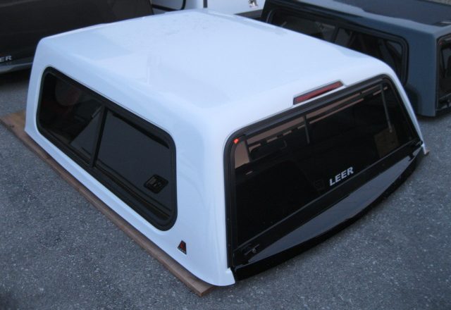 2019-2026 GMC Sierra 1500 5.8' New White Leer 100S Truck cap - Image 2