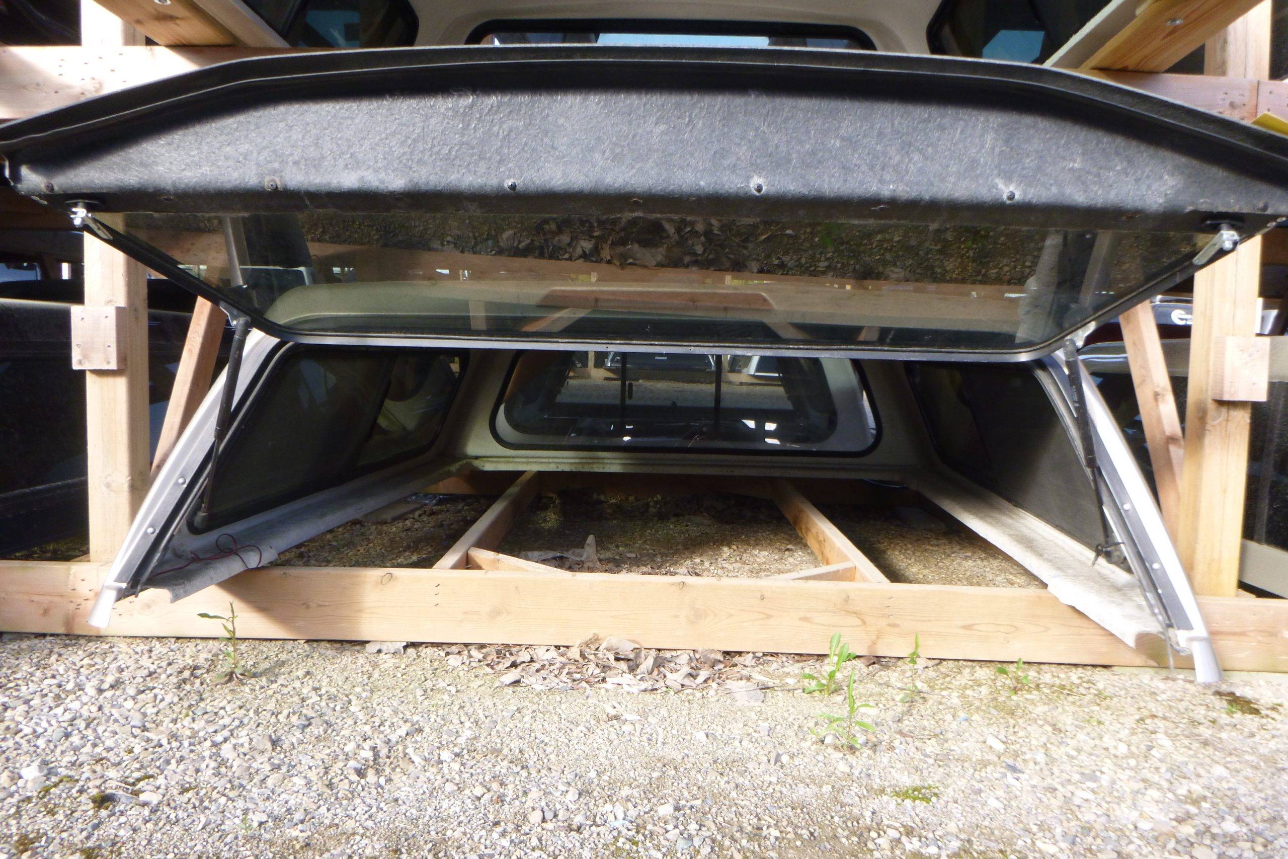 2015-2020 Ford F150 6'6 Leer Truck Cap 3 2015-2020 Ford F150 6'6 Leer Truck Cap - Image 3