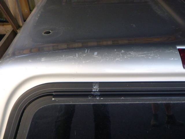 2004-2013 GMC Canyon or Chevrolet Colorado 6'2 Leer 122 Truck Cap - Image 4