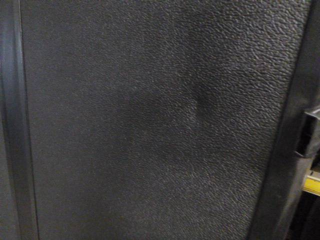 2017 - 2026 Honda Ridgeline 5' Hard top Trifold Tonneau Cover 3 2017 - 2026 Honda Ridgeline 5' Hard top Trifold Tonneau Cover - Image 3