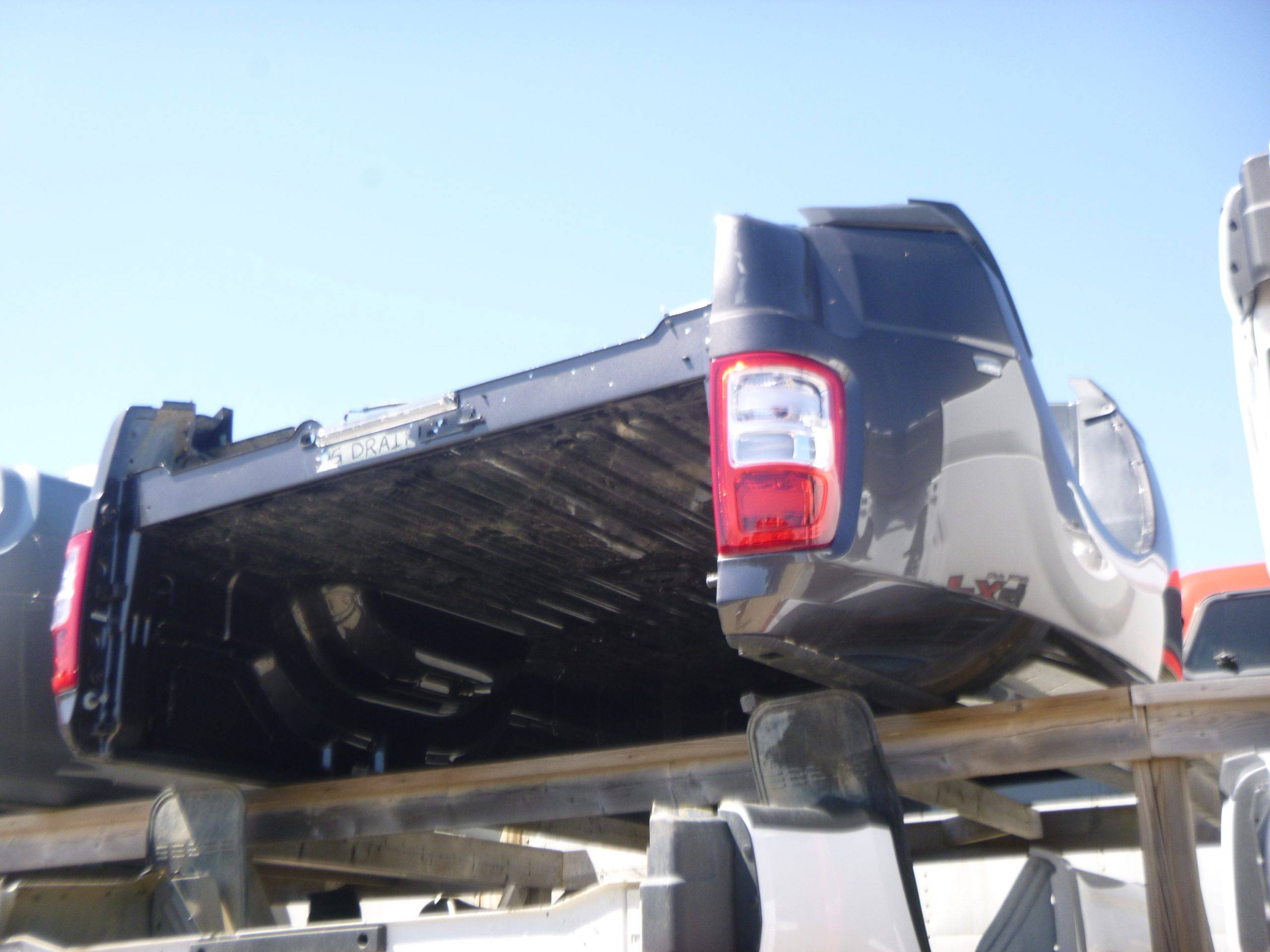 2019 - 2026 Dodge Ram 8' Grey Dually Take off Truck Box - Image 3