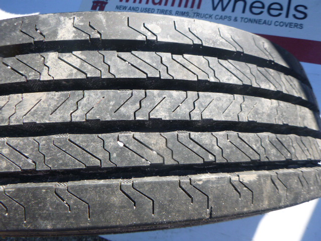 Continental Conti Hybrid HS3 225/70R19.5 $250 each - Image 3