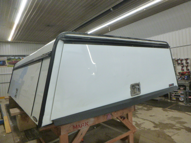 2020 - 2026 Chevrolet Silverado or GMC Sierra HD 2500/3500 6'9 White Swiss Contractor Truck Cap 3 2020 - 2026 Chevrolet Silverado or GMC Sierra HD 2500/3500 6'9 White Swiss Contractor Truck Cap - Image 3