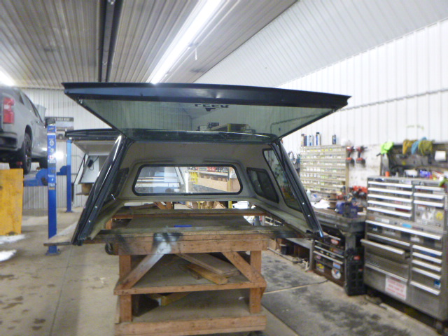 2014 - 2018 GMC Sierra or Chevrolet Silverado 6'6 41 Onyx Black Leer122 - Image 3