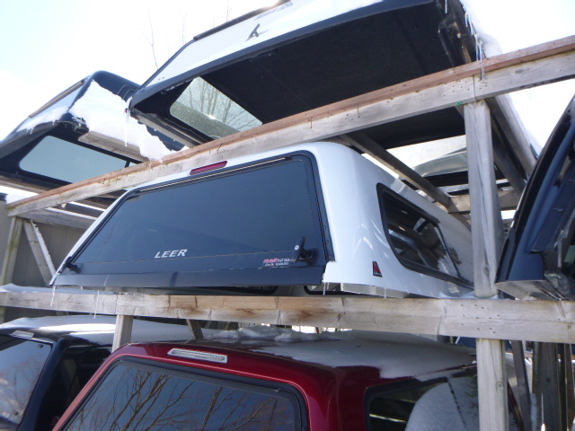 2023 - 2026 Ford Superduty F250/350/450 6'9 Z1 White Leer100S Truck Cap - Image 2