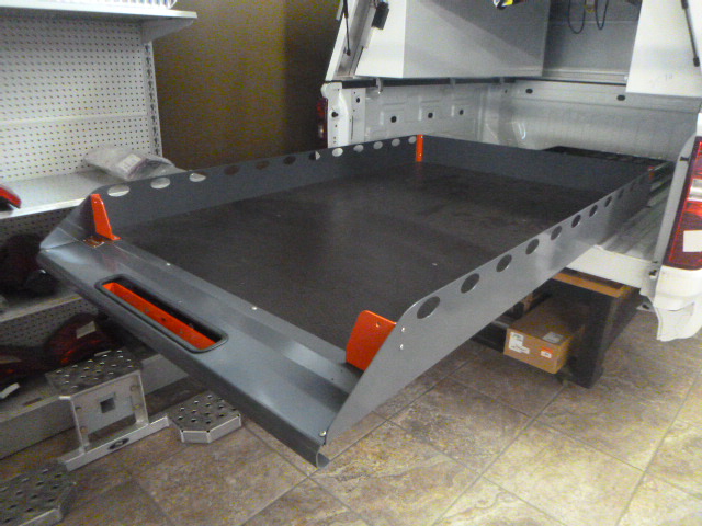 Revolver HD Slide - 80" x 48" 2000lbs Capacity *ONLY FITS Chev/GMC HD or SUPERDUTY* - Image 3