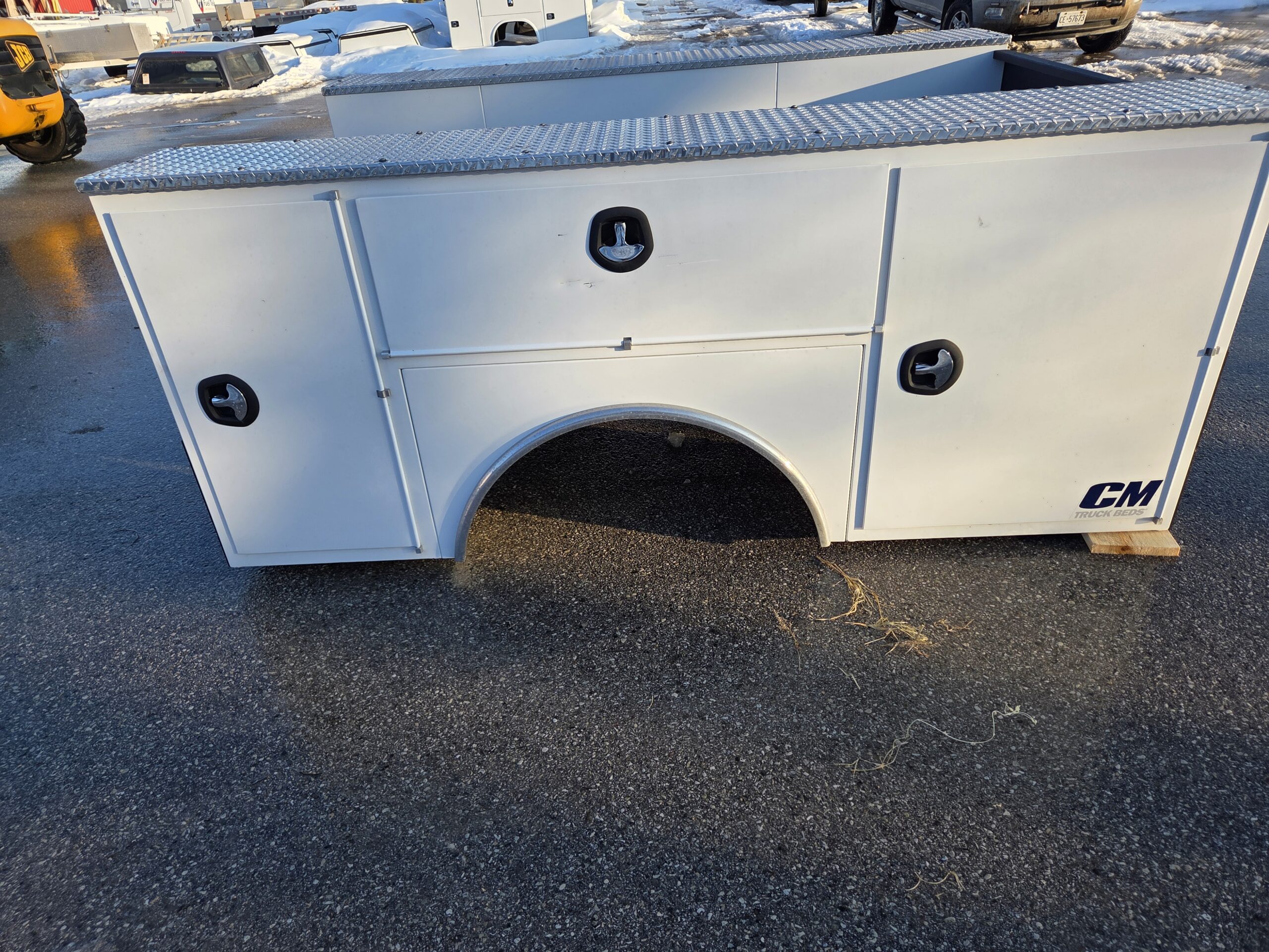 CM CMA9878VVSSG2 Aluminum Service body - Image 3