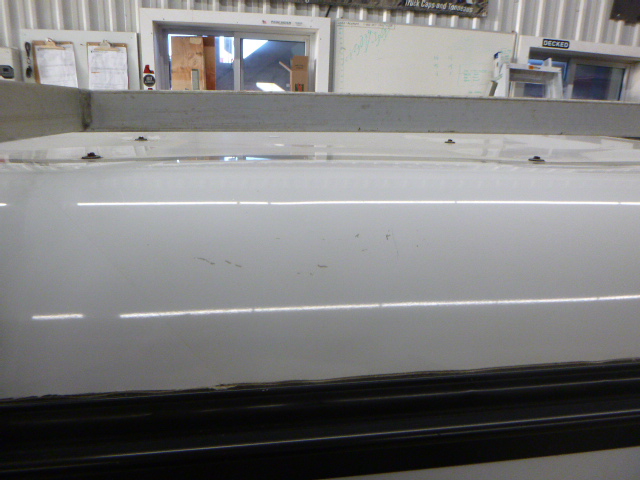 Ford F150 6'6 White Leer Contractor Truck Cap 8 Ford F150 6'6 White Leer Contractor Truck Cap - Image 8