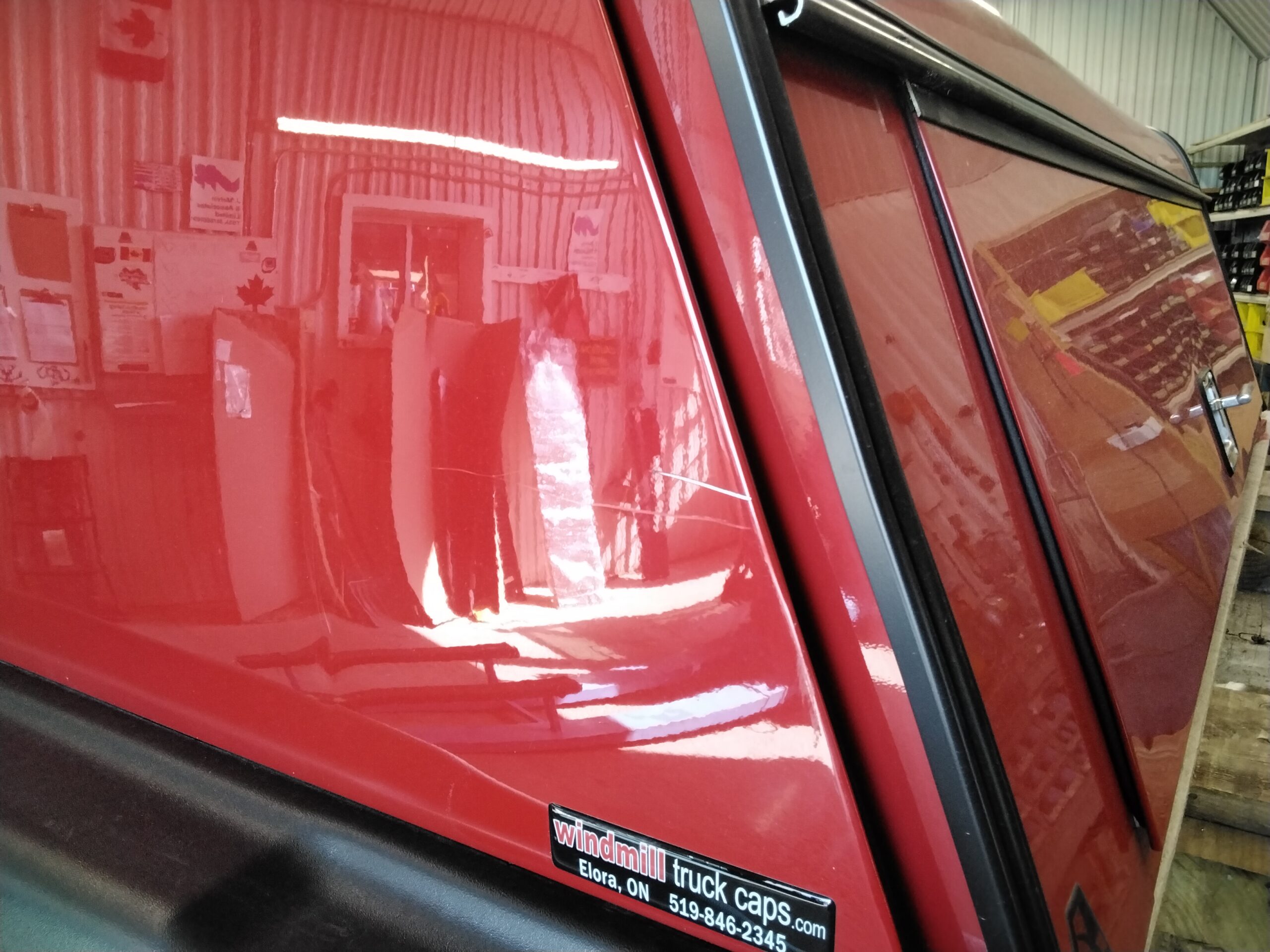 2021 - 2026 Ford F150 6'6 Rapid Red Leer Contractor Truck Cap 7 2021 - 2026 Ford F150 6'6 Rapid Red Leer Contractor Truck Cap - Image 7