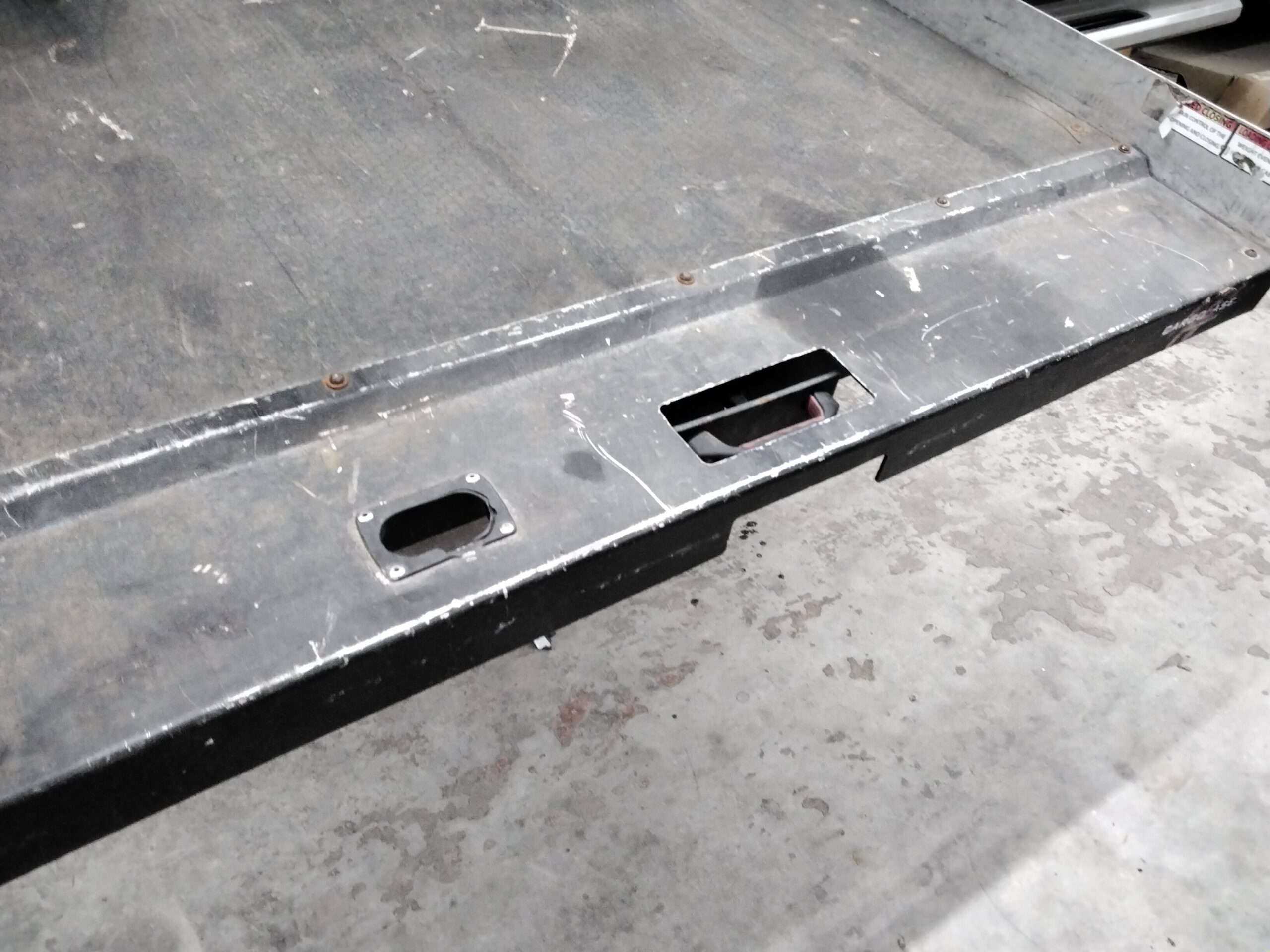 95" x 48" 1200lbs CargoEase 3 95" x 48" 1200lbs CargoEase - Image 3