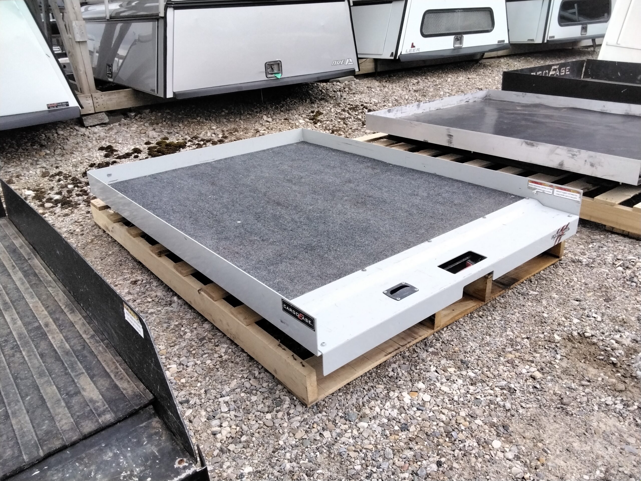 65" x 48" 1200lbs CargoEase 2 65" x 48" 1200lbs CargoEase - Image 2
