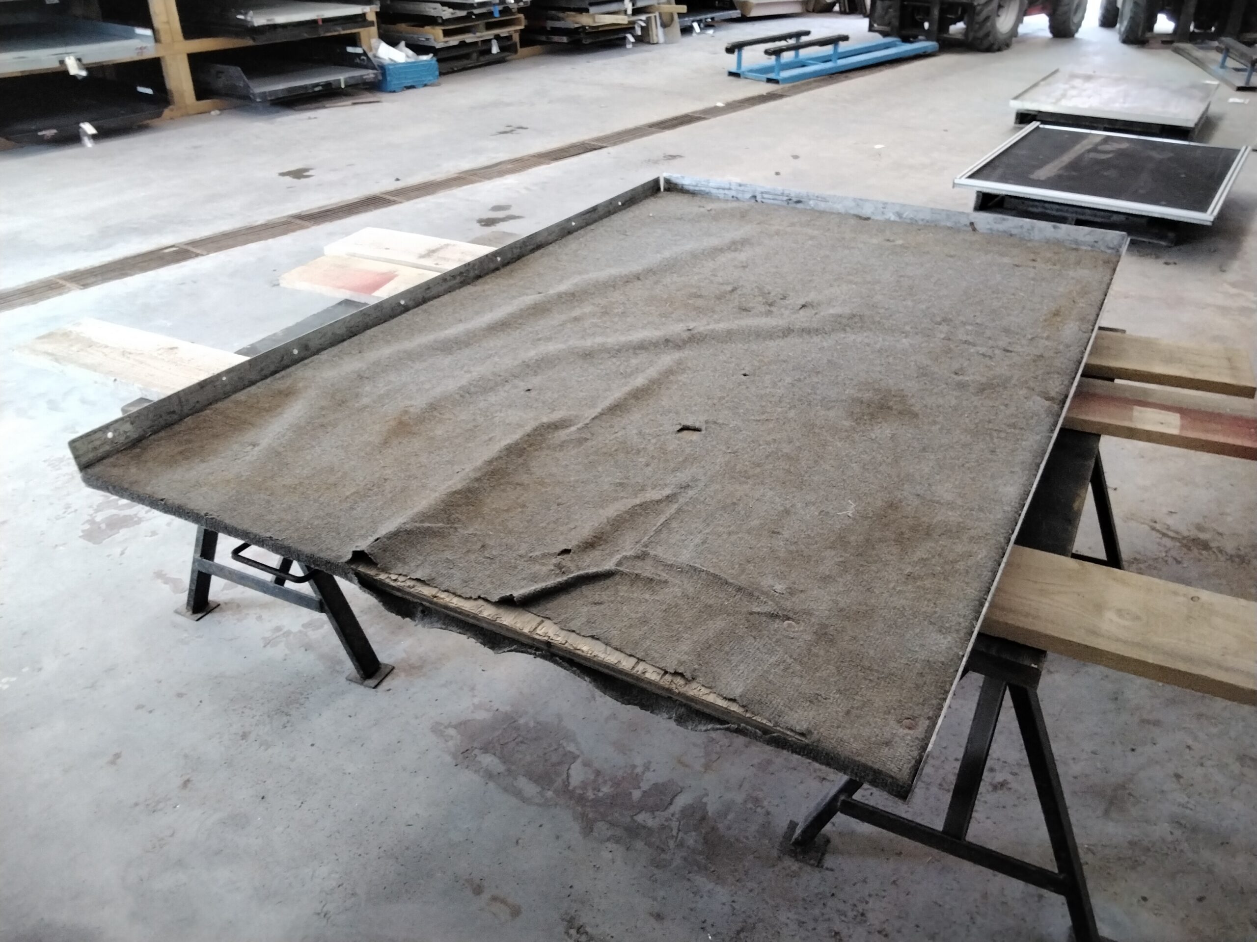 75" x 48" 1200lbs CargoEase 3 75" x 48" 1200lbs CargoEase - Image 3