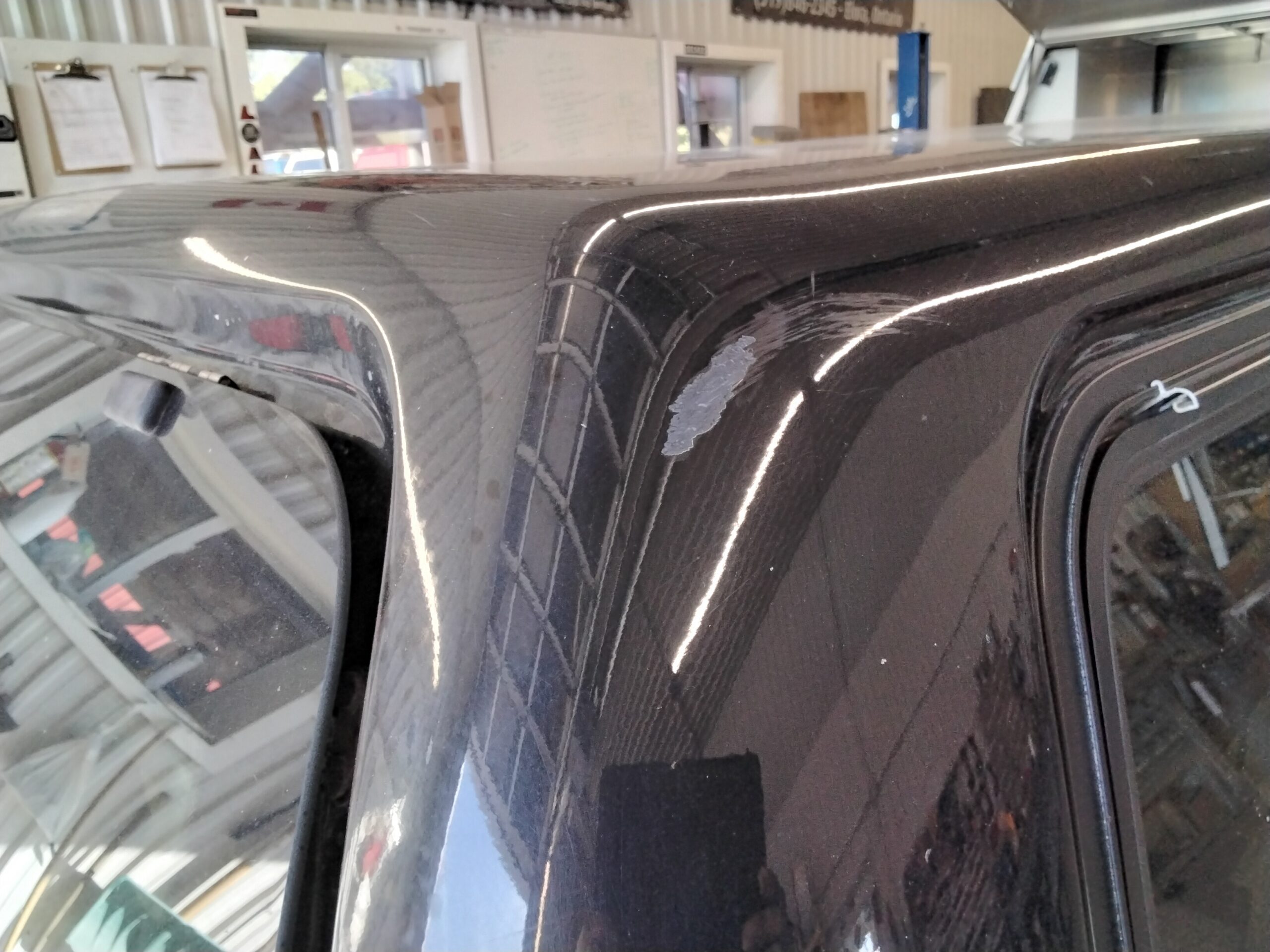 GMC Sierra or Chevrolet Silverado 6'6 GBA Black Leer100XR Truck Cap 4 GMC Sierra or Chevrolet Silverado 6'6 GBA Black Leer100XR Truck Cap - Image 4